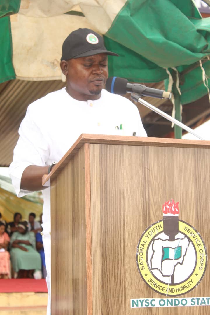 AKEREDOLU CHARGES CORPS MEMBERS ON SELF RELIANCE