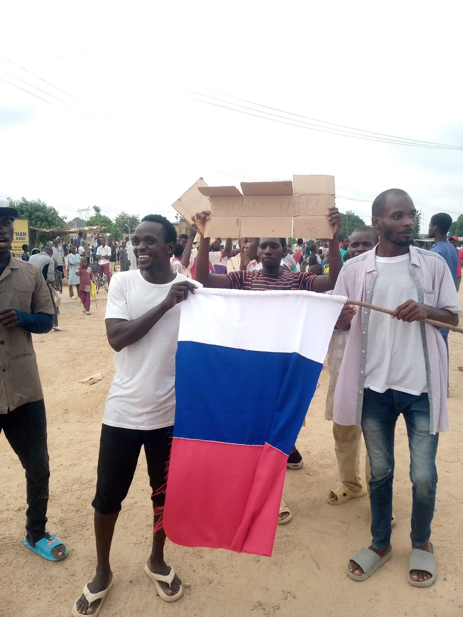 Russian Embassy Distances Self From Use Of Country’s Flag By Protesters In Northern Nigeria