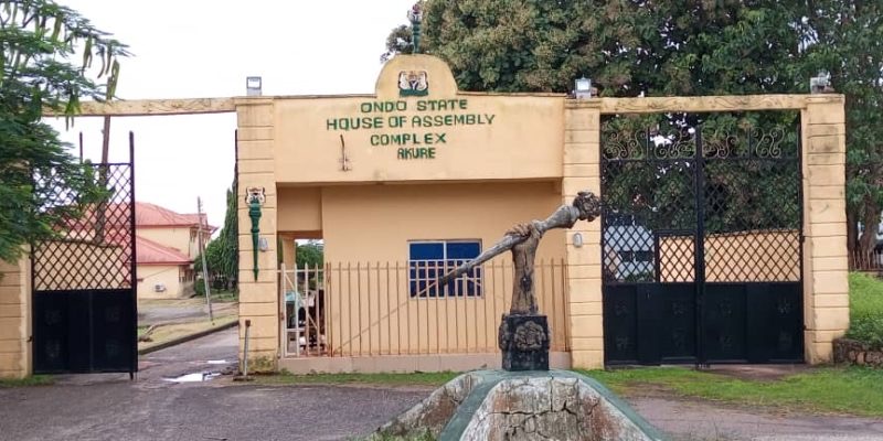 Ondo Assembly holds special session for late lawmakers