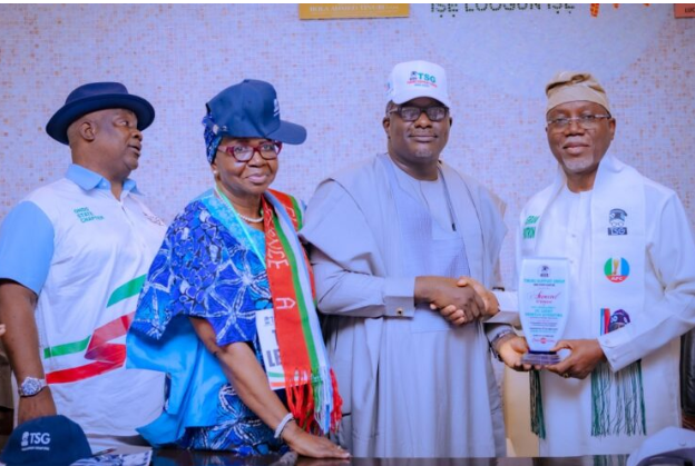 Tinubu Support Group Honours Aiyedatiwa as Grand Patron, Lauds Developmental Strides