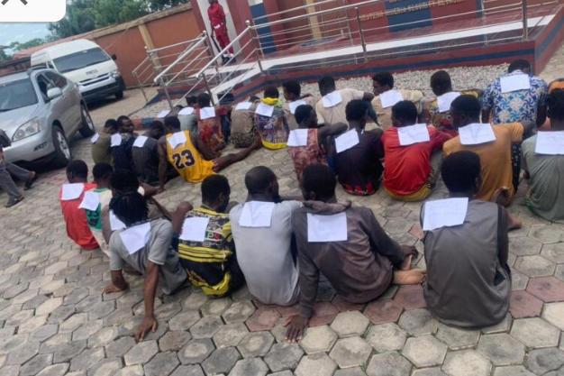 Amotekun Parades 35 Suspects, Busts Kidnapping Ring in Ondo Amotekun Parades 35 Suspects, Busts Kidnapping Ring in Ondo
