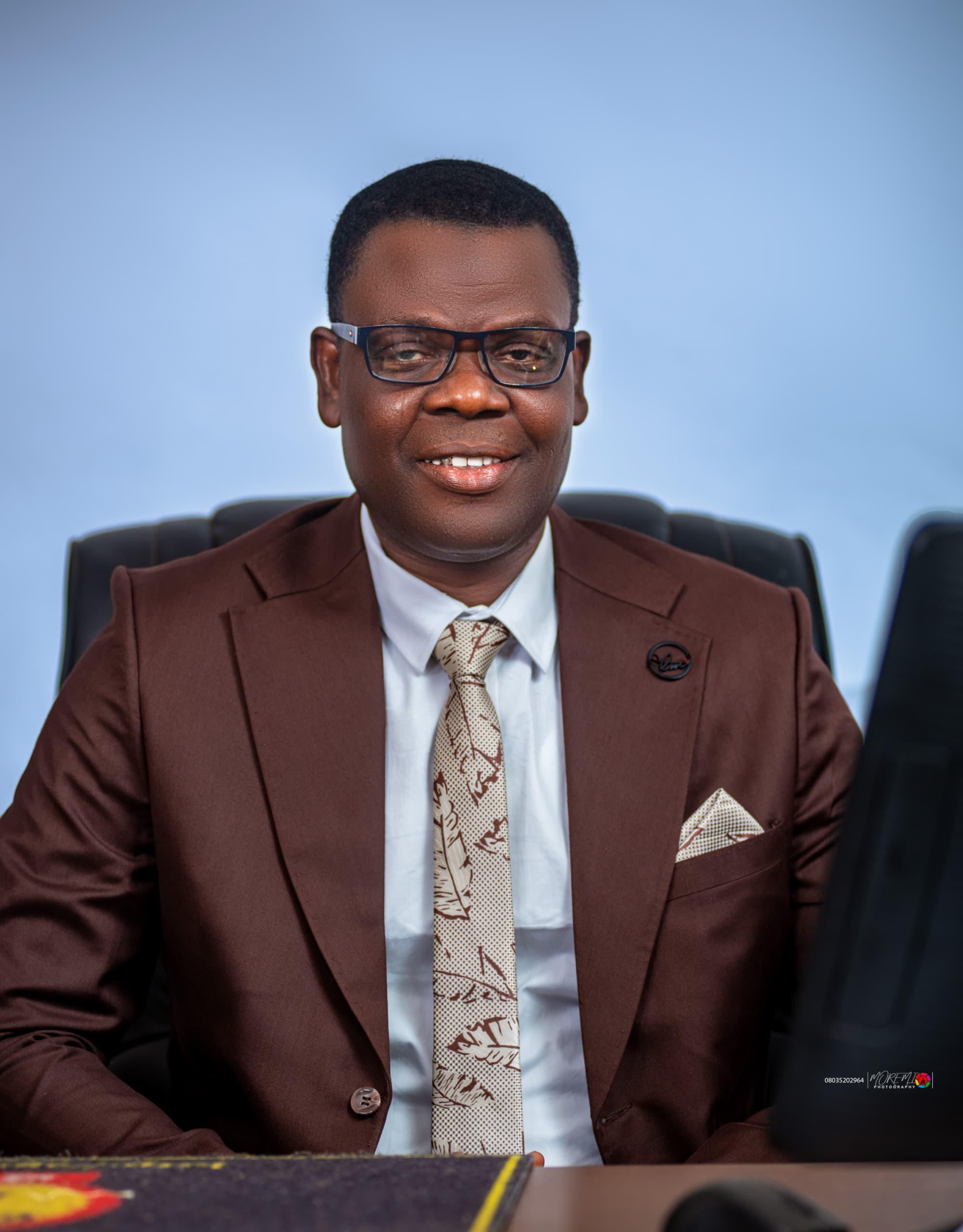 The People’s Voice Honoured: Alhaji Oriyomi Hamzat Receives AINPN Southwest Leadership Icon Award The People’s Voice Honoured: Alhaji Oriyomi Hamzat Receives AINPN Southwest Leadership Icon Award