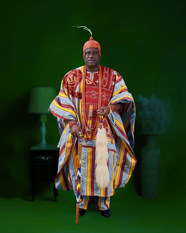Meet HRM Oba Engr. Dr. Ademola Adebiyi Oyinbade Olanipekun III, Royal Father at the 13th Anniversary of D Chronicle Media Ventures Meet HRM Oba Engr. Dr. Ademola Adebiyi Oyinbade Olanipekun III, Royal Father at the 13th Anniversary of D Chronicle Media Ventures