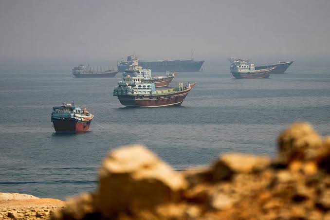 Iran Offers to Restore Hormuz Access if US Eases Pressure Iran Offers to Restore Hormuz Access if US Eases Pressure