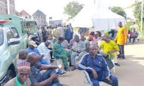 Military Retirees Block Pensions Board Entrance in Abuja Over Pension Adjustments Military Retirees Block Pensions Board Entrance in Abuja Over Pension Adjustments