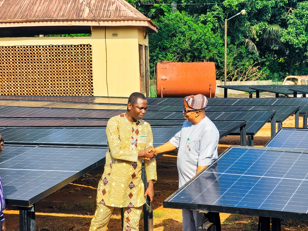 Ondo Energy Commissioner Commends Governor Aiyedatiwa as UNIMEDTH Activates 240KW Solar System Ondo Energy Commissioner Commends Governor Aiyedatiwa as UNIMEDTH Activates 240KW Solar System